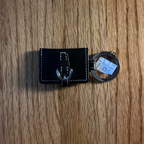 New Coach Keychains, Lot of 6 - Picture 6 of 13